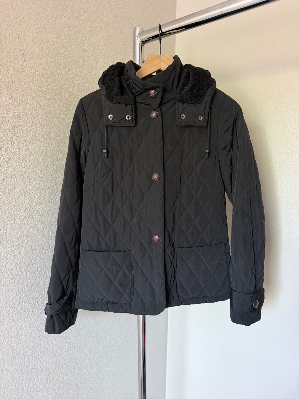 Jones New York Black Quilted Hooded Puffer Jacket